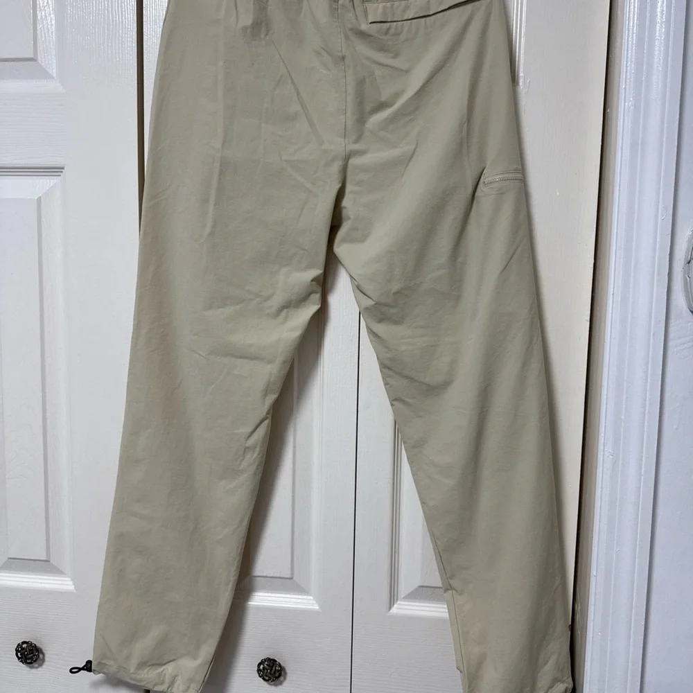 Jordan Men's Joggers in Beige with Black Jumpman A-11